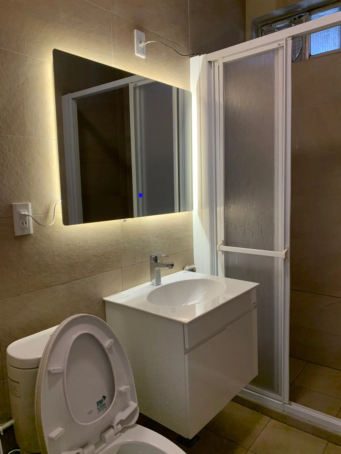 Room for rent in Taipei City, Zhongzheng District | NT$ 14 500 | 4 ping slide 6