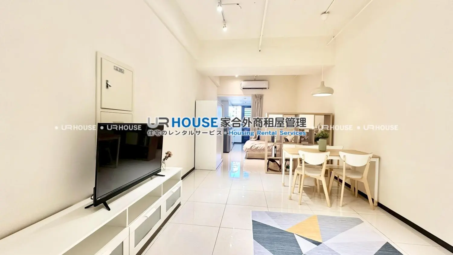 1 room apartment for rent TWD 46 000 - 14 ping - Datong District,Taipei City slide 2