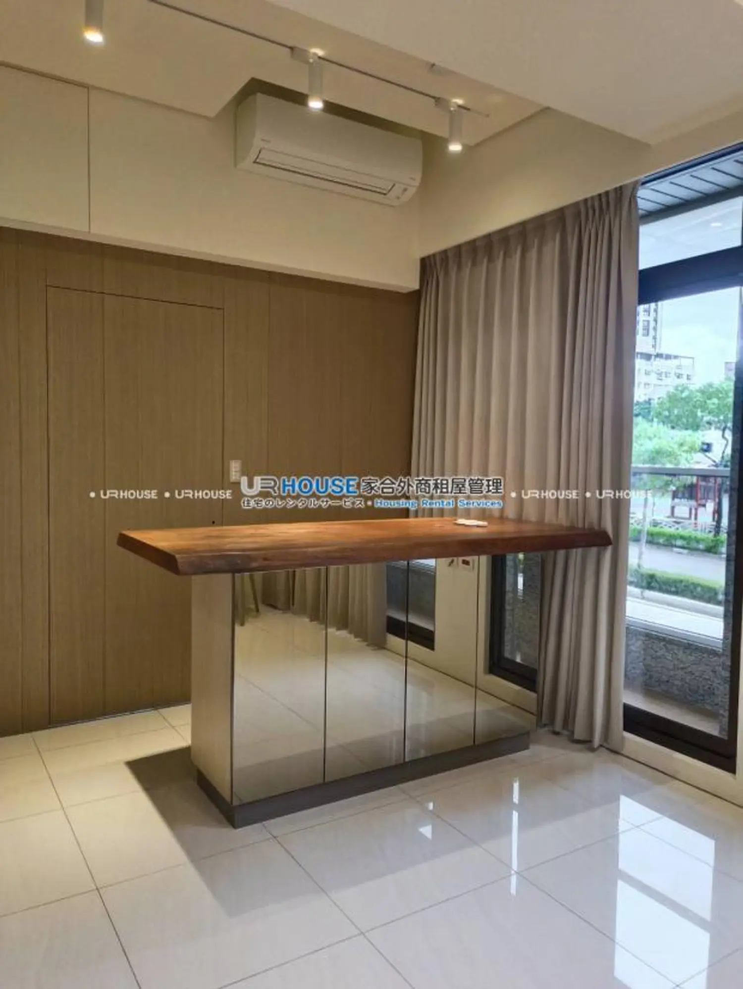 3 bedrooms apartment for rent TWD 38 000 - 20 ping - Xinzhuang District,New Taipei City slide 2