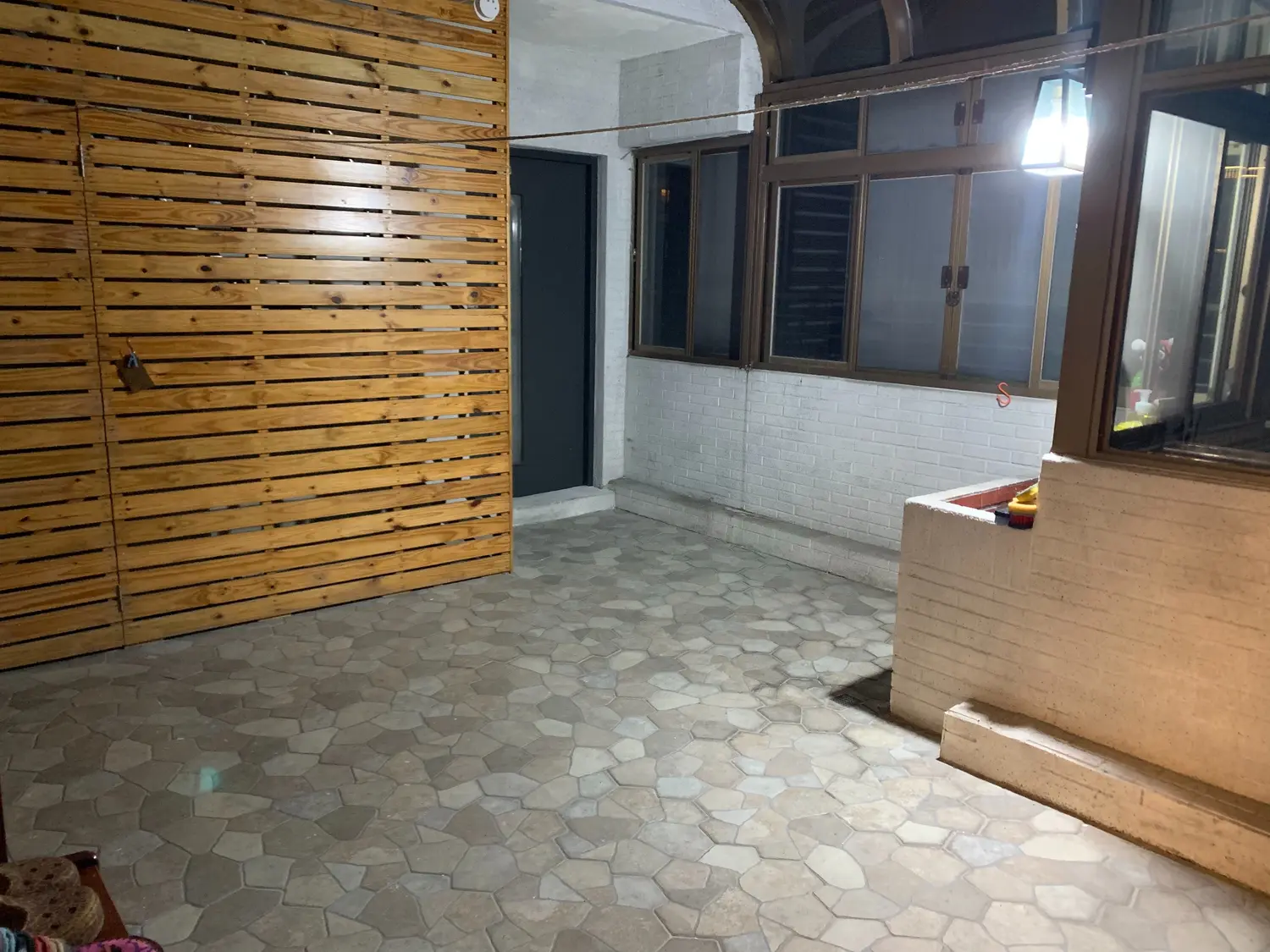 Room for rent in Taipei City, Xinyi District | NT$ 21 000 | 10 ping slide 15