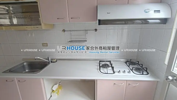 3 bedrooms apartment for rent in Zhongshan District, Taipei City | NT$ 50 000 | 29 ping slide 7