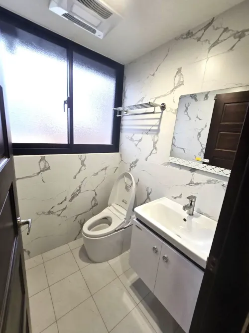 Apartment for rent TWD 36 000 -  - 2 bedrooms