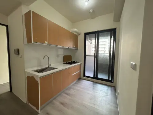 Room for rent NT$ 14 000 - Xinnan 1st Street - 3 bedrooms
