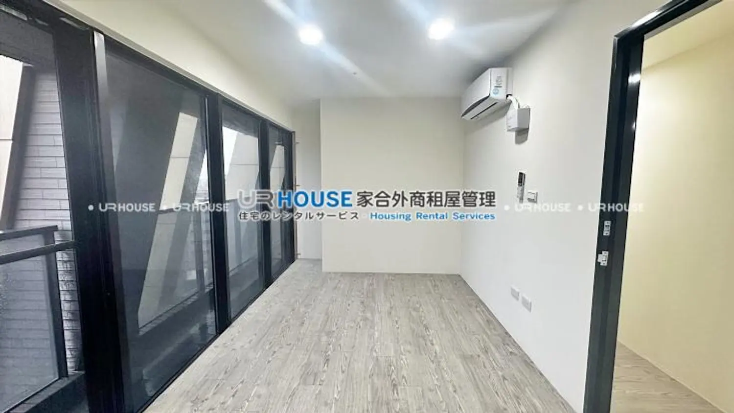 2 bedrooms apartment for rent TWD 57 000 - 37 ping - Datong District,Taipei City slide 4