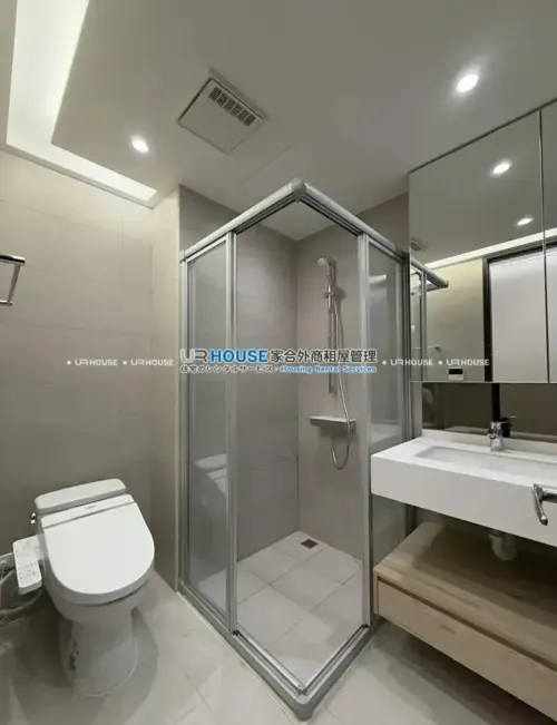 Apartment for rent TWD 58 000 - Alley 26, Lane 64, Xingnan Street - 2 bedrooms