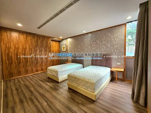 1 room apartment for rent in Guishan District, Taoyuan City | NT$ 24 000 | 12 ping slide 3
