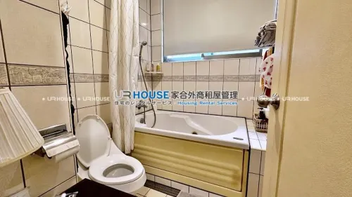 Apartment for rent TWD 80 000 -  - 4 bedrooms