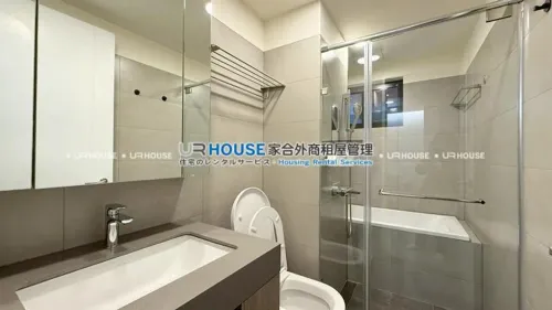 Apartment for rent TWD 68 000 - Dehui Street - 2 bedrooms