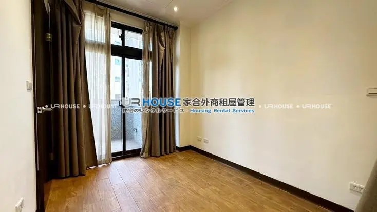 2 bedrooms apartment for rent in Xinyi District, Taipei City | TWD 55 000 | 19 ping slide 3