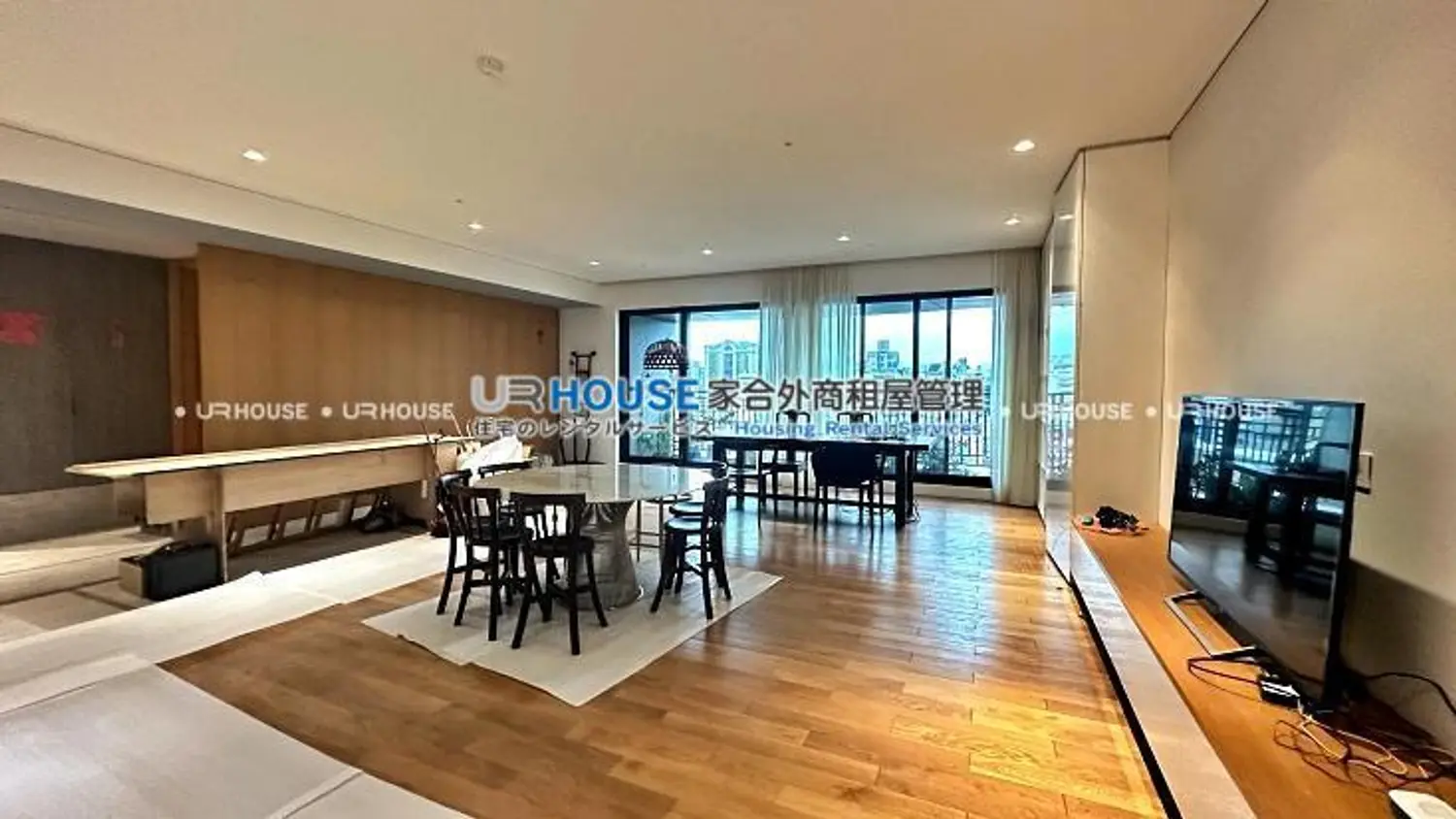 3 bedrooms apartment for rent TWD 220 000 - 72 ping - Zhongshan District, Taipei City slide 1