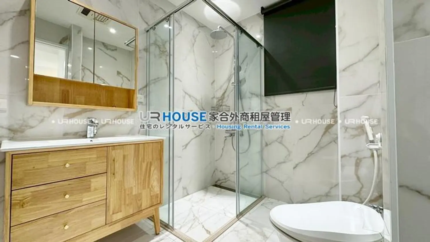 2 bedrooms apartment for rent TWD 75 000 - 21 ping - Songshan District,Taipei City slide 1