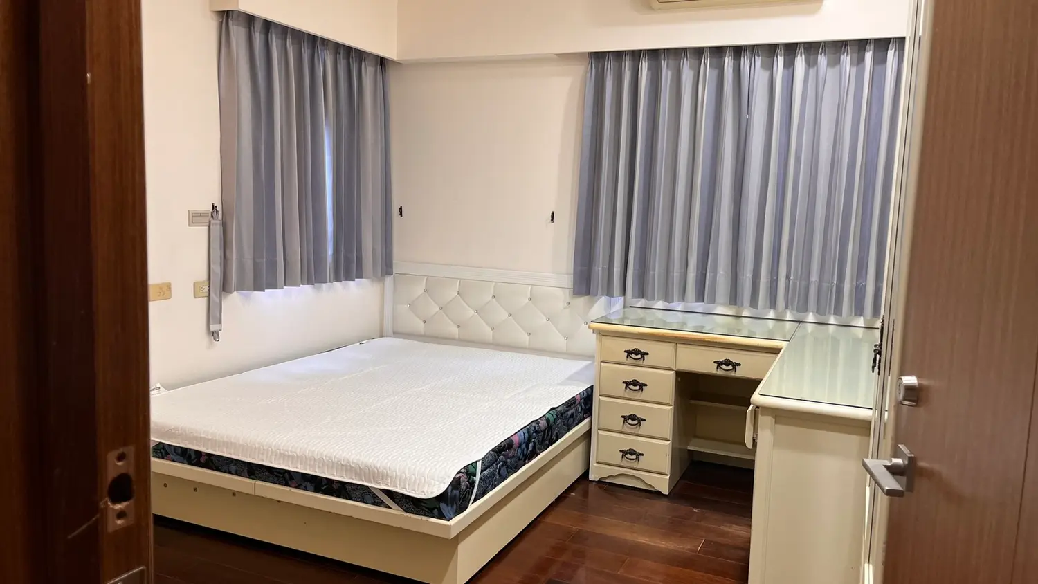 4 bedrooms apartment for rent in Songshan District, Taipei City | NT$ 68 000 | 42 ping slide 5