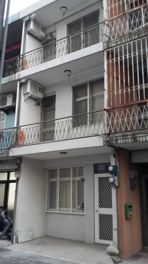 Room for rent NT$ 5 500 - Lane 59, Zhongshan Road - 4 bedrooms