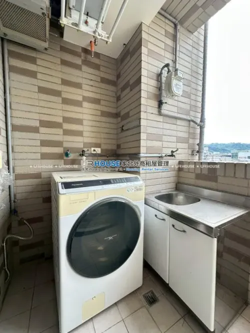 3 bedrooms apartment for rent in Shilin District, Taipei City | NT$ 100 000 | 44 ping slide 17