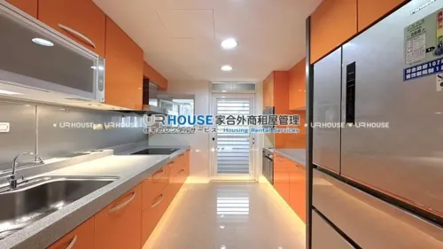 Apartment for rent TWD 98 000 - Lane 19, Section 1, Da'an Rd - 4 bedrooms