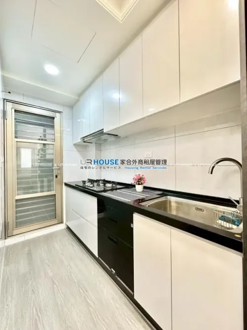 3 bedrooms apartment for rent in Xindian District, New Taipei City | NT$ 54 300 | 18 ping slide 12