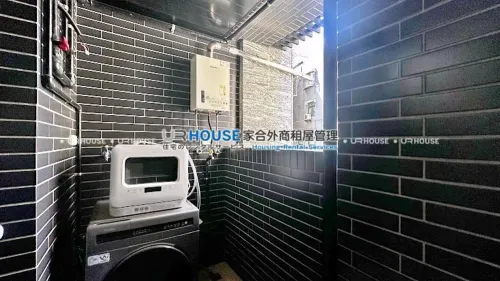 Apartment for rent TWD 80 000 -  - 3 bedrooms