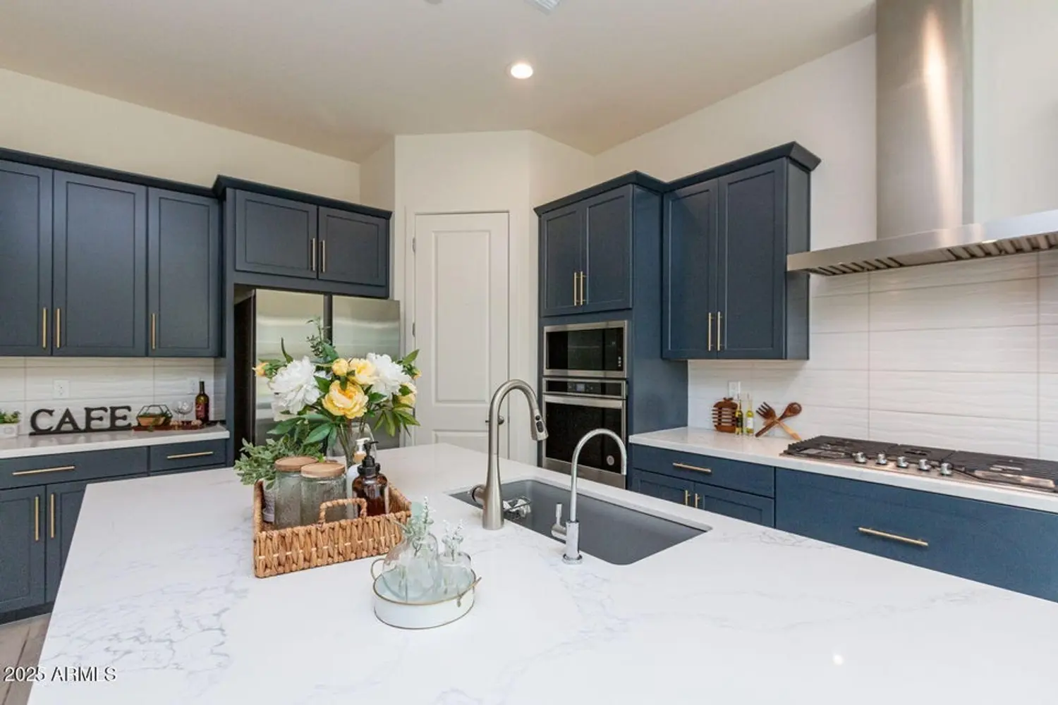 3 房 亞利桑那, 皮奧里亞獨棟住宅出售 | US$ 699 900 | 74 坪 slide 4