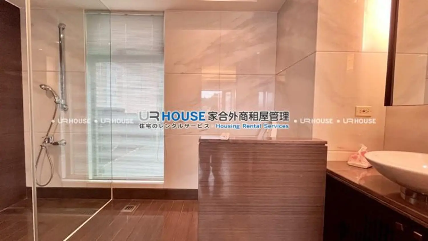 4 bedrooms apartment for rent TWD 320 000 - 124 ping - Xinyi District,Taipei City slide 12