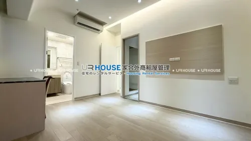 Apartment for rent NT$ 65 000 - Huajiang 1st Road - 3 bedrooms