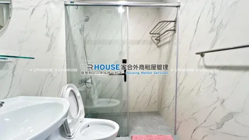 Room for rent TWD 20 000 - Alley 12, Lane 32, Guangming Road - 1 room