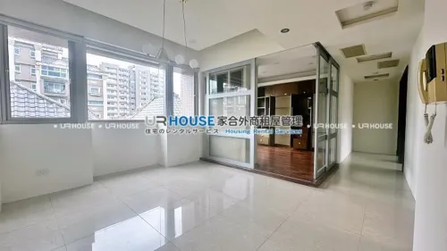 Apartment for rent TWD 86 000 -  - 3 bedrooms