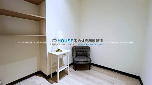 Apartment for rent TWD 34 500 - Lane 191, Section 1, Wenhua 3rd Road - 3 bedrooms
