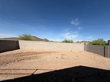 3 房 亞利桑那, 皮奧里亞獨棟住宅出售 | US$ 609 990 | 55 坪 slide 4