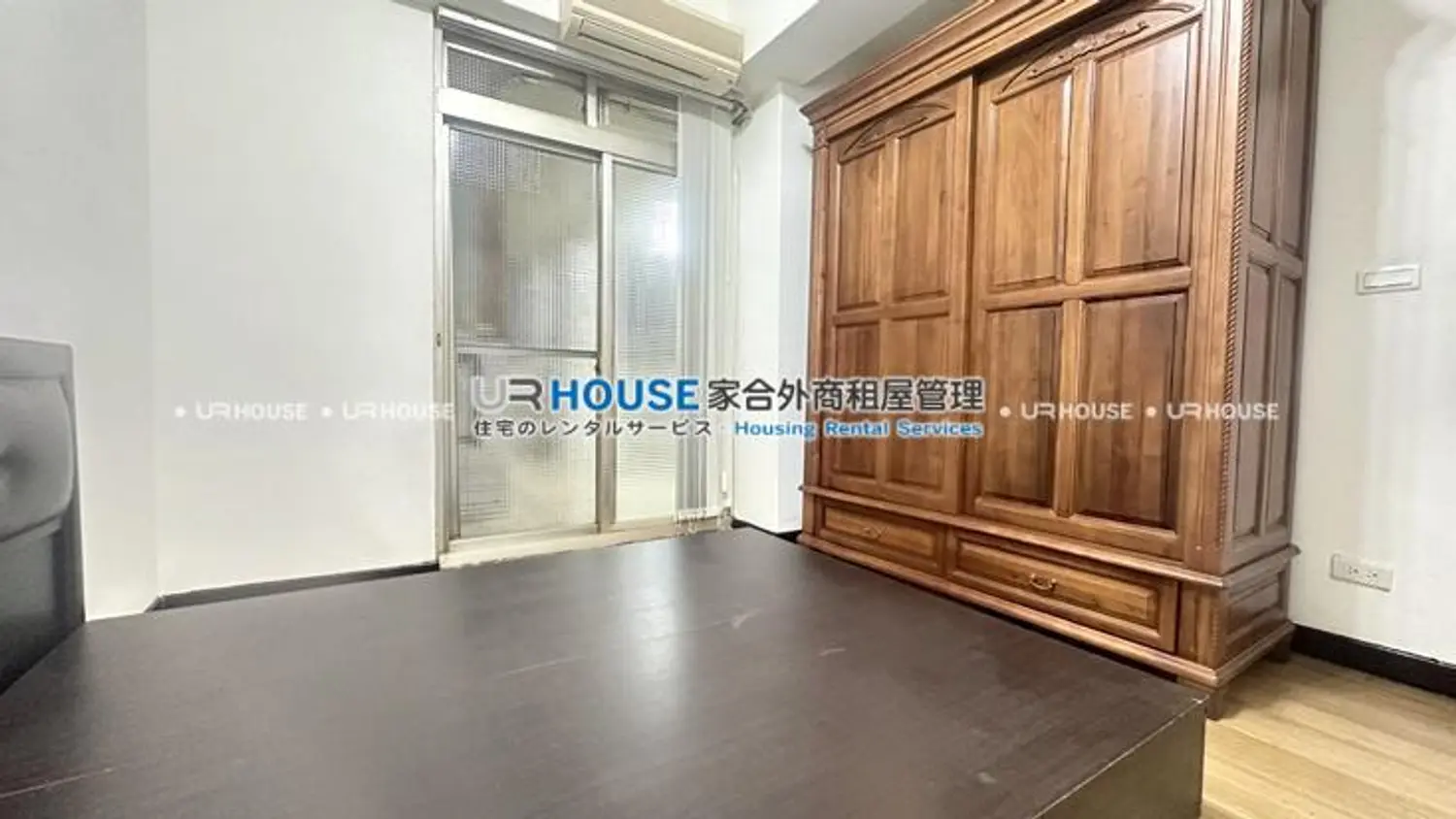 4 bedrooms apartment for rent TWD 40 000 - 40 ping - Songshan District,Taipei City slide 13