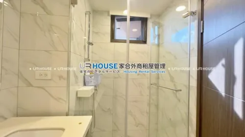 Apartment for rent TWD 100 000 -  - 3 bedrooms