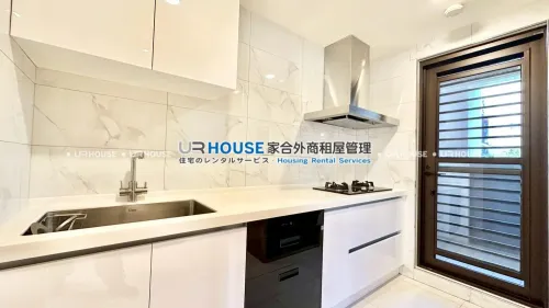 Apartment for rent TWD 38 000 - Section 7, New Taipei Boulevard - 3 bedrooms
