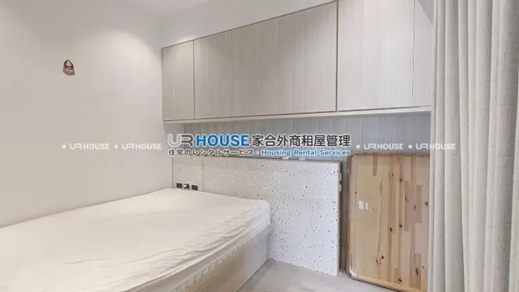 2 bedrooms apartment for rent in Datong District, Taipei City | NT$ 50 000 | 15 ping slide 6