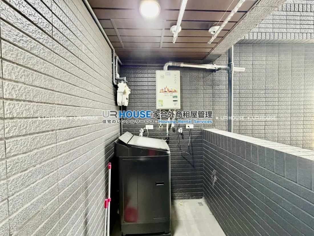 2 bedrooms apartment for rent in Wanhua District, Taipei City | TWD 48 000 | 29 ping slide 9