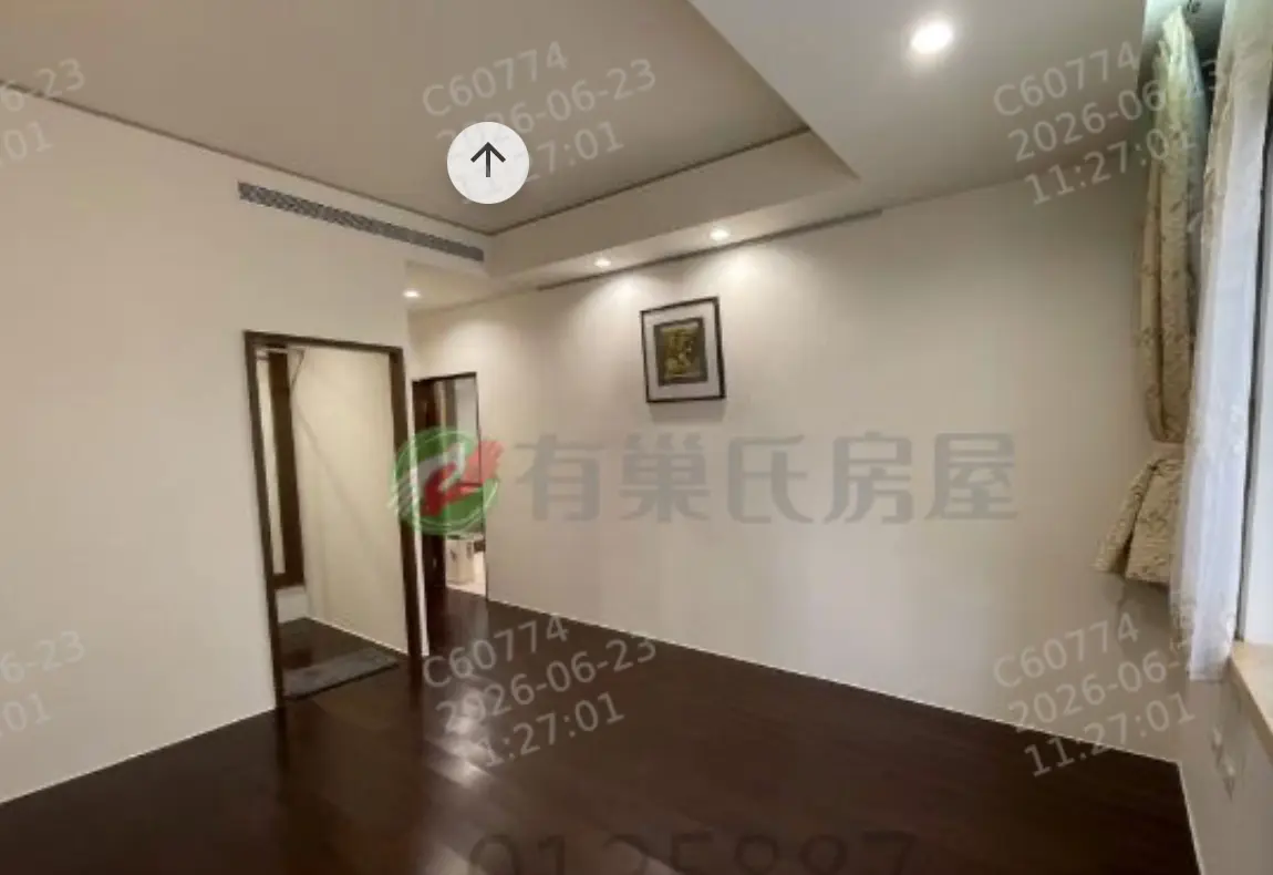 2 bedrooms apartment for rent in New Taipei City | NT$ 31 000 | 32 ping slide 3