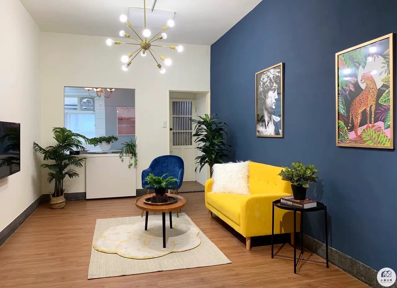 5 bedrooms apartment for rent in Songshan District, Taipei City | NT$ 15 800 | 5 ping slide 6