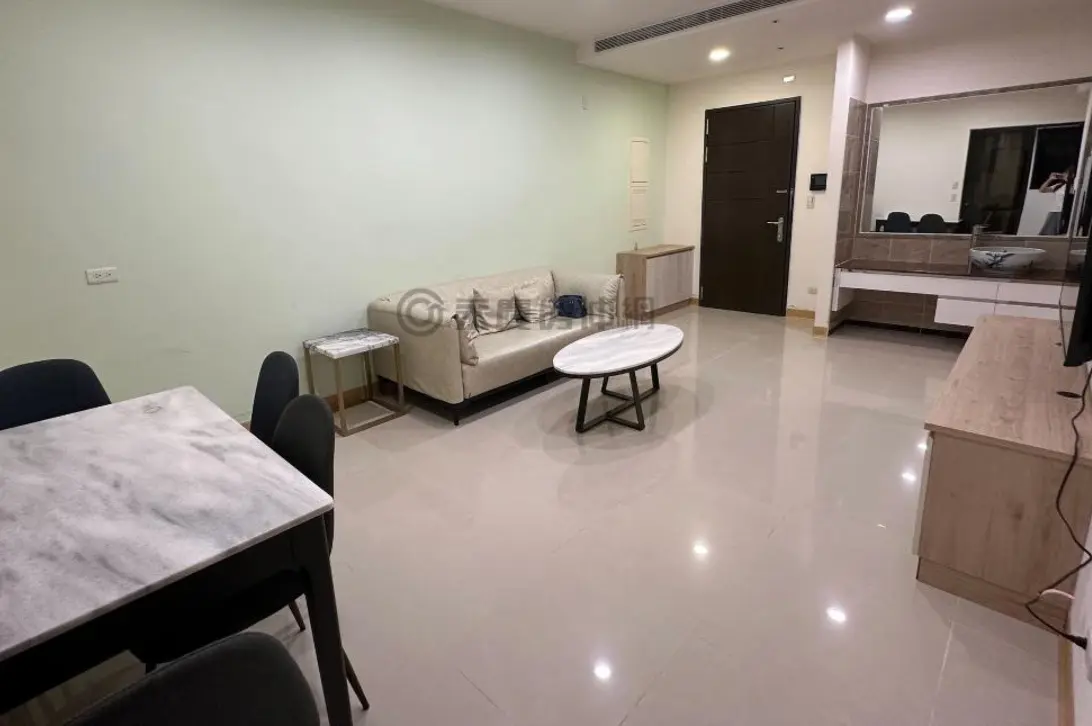 2 bedrooms apartment for rent in Tamsui District, New Taipei City | NT$ 24 000 | 35 ping slide 2