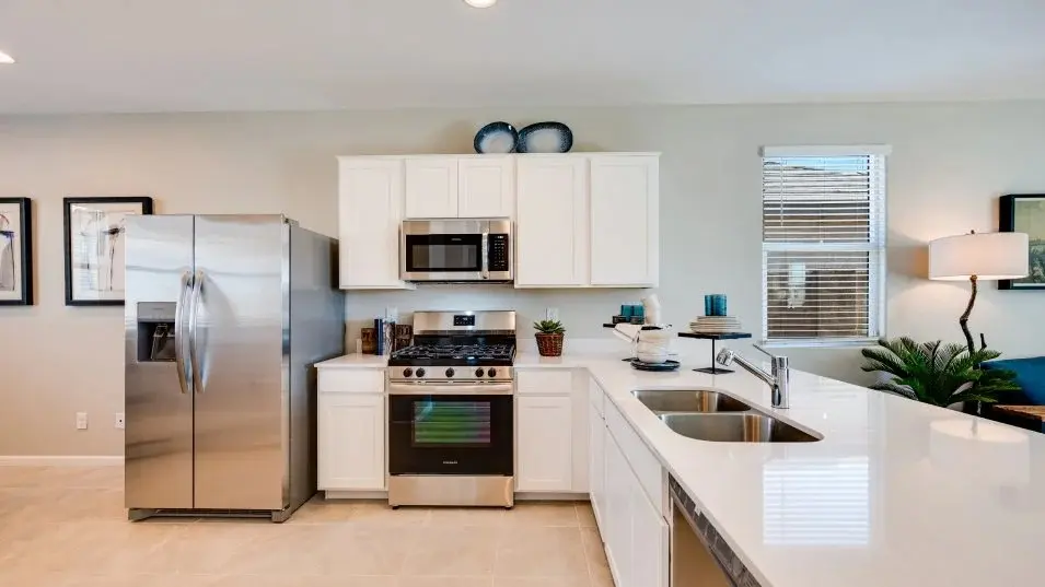3 bedrooms house for sale in Surprise, Arizona | US$ 384 490 | 39 ping slide 3
