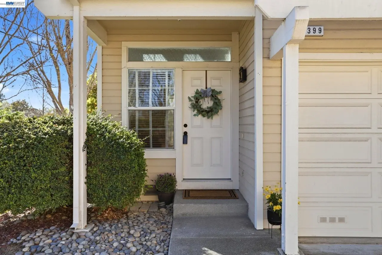 2 bedrooms townhome for sale in Silicon Valley & San Francisco Bay Area, San Jose | US$ 1 148 900 | 44 ping slide 1