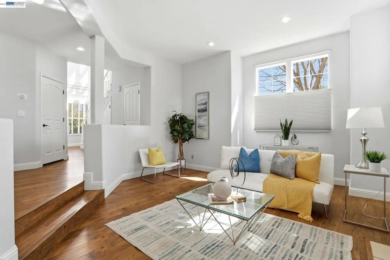 2 bedrooms townhome for sale in Silicon Valley & San Francisco Bay Area, San Jose | US$ 1 148 900 | 44 ping slide 3