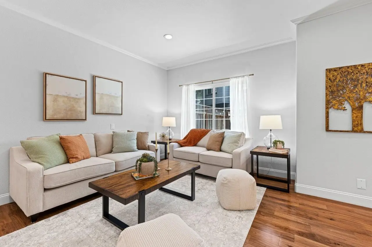 3 bedrooms townhome for sale in Silicon Valley & San Francisco Bay Area, Campbell | US$ 1 488 000 | 52 ping slide 3