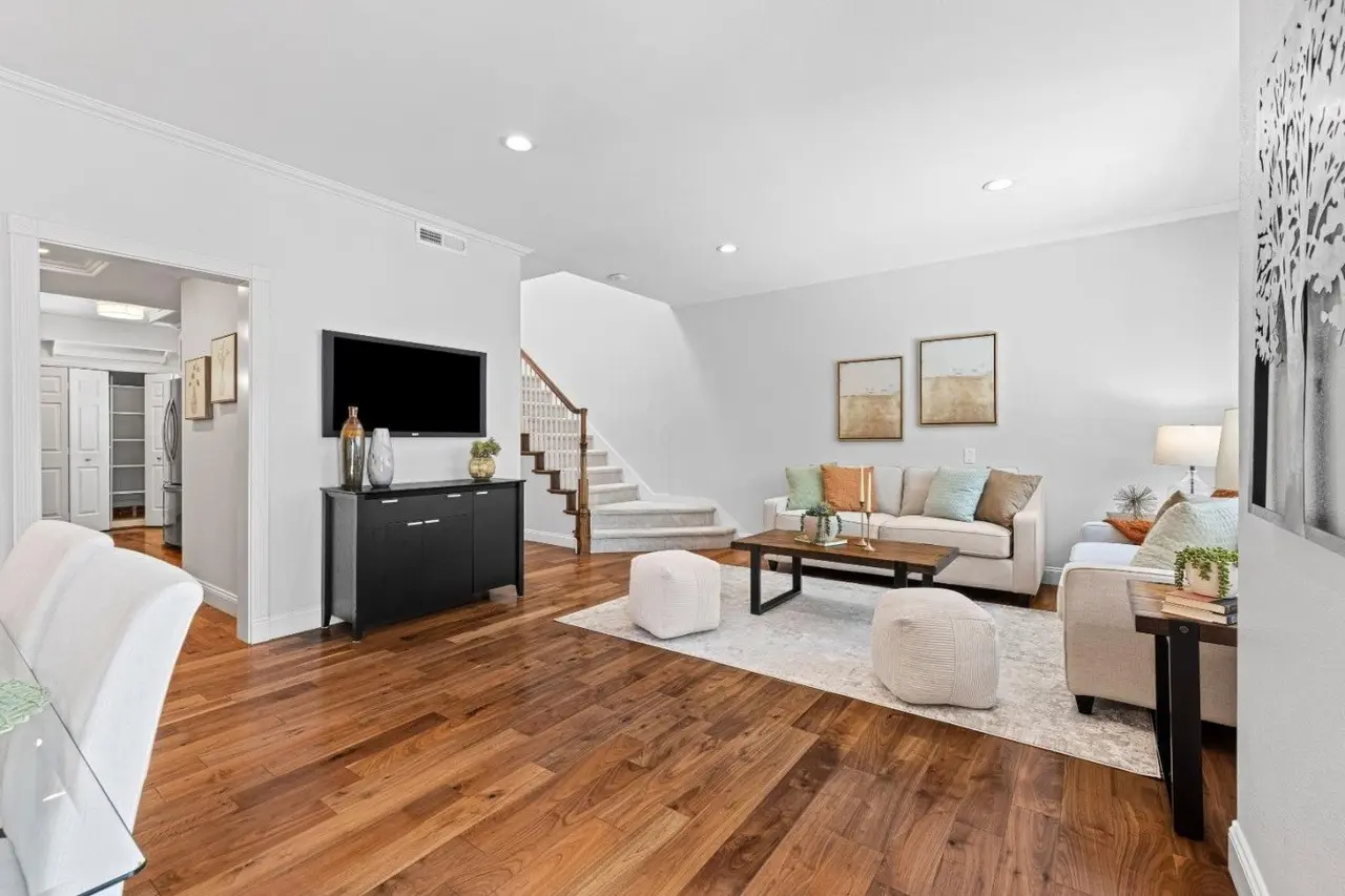 3 bedrooms townhome for sale in Silicon Valley & San Francisco Bay Area, Campbell | US$ 1 488 000 | 52 ping slide 6