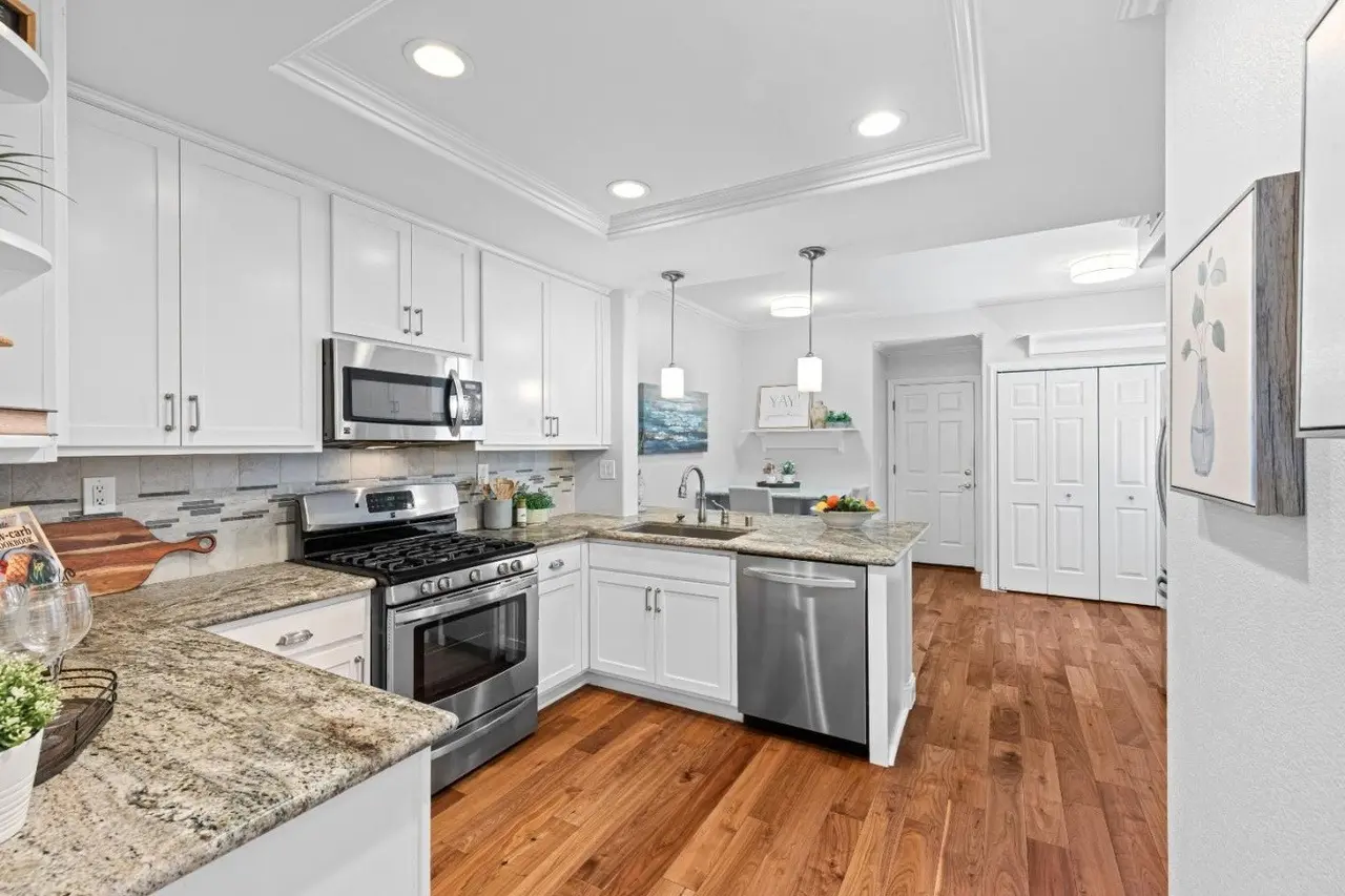 3 bedrooms townhome for sale in Silicon Valley & San Francisco Bay Area, Campbell | US$ 1 488 000 | 52 ping slide 18