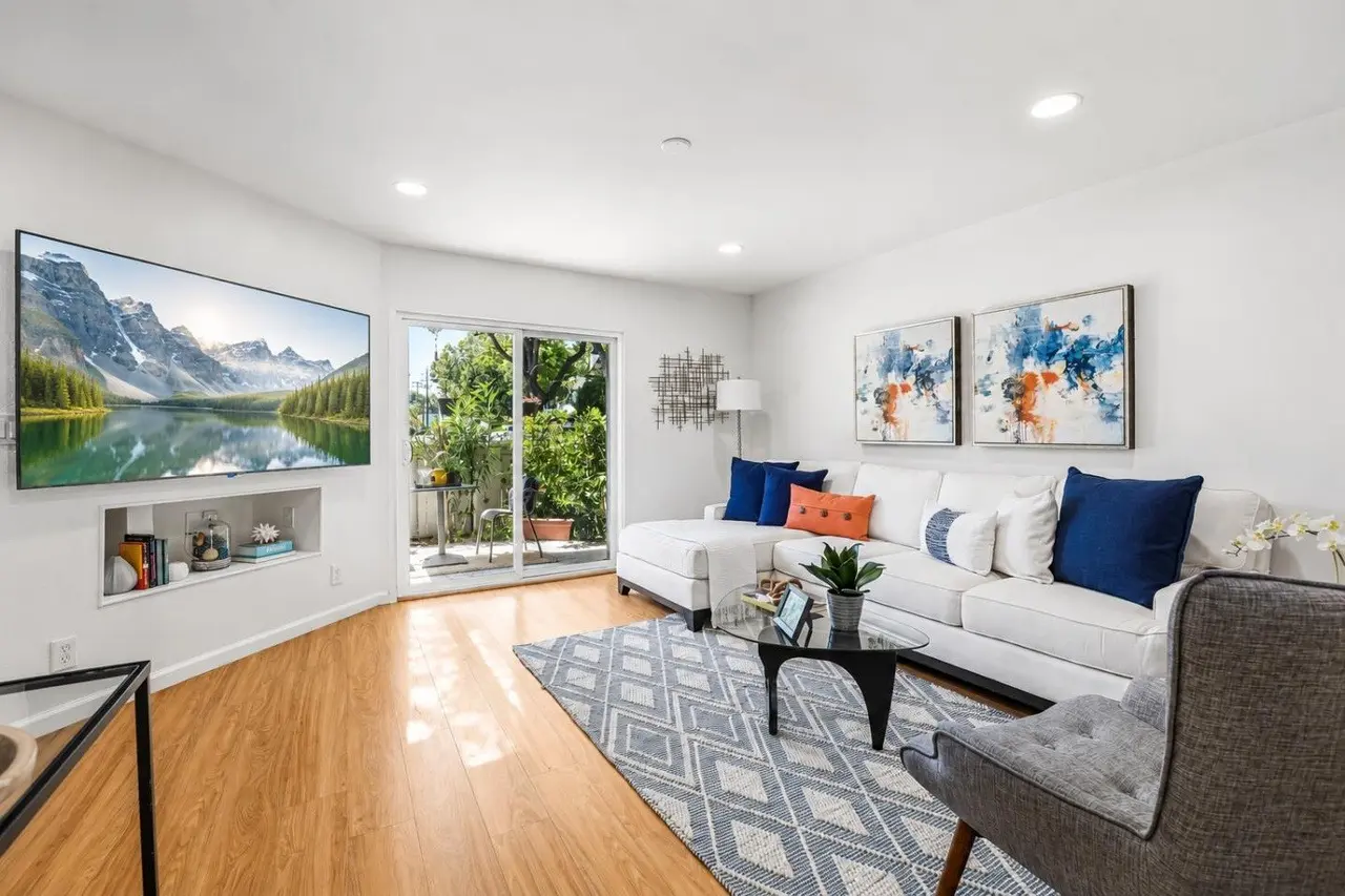 3 bedrooms townhome for sale in Silicon Valley & San Francisco Bay Area, San Jose | US$ 999 996 | 38 ping slide 2