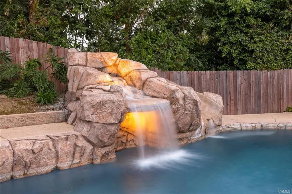 5 bedrooms house for sale in Walnut, Los Angeles | US$ 1 988 000 | 90 ping slide 49