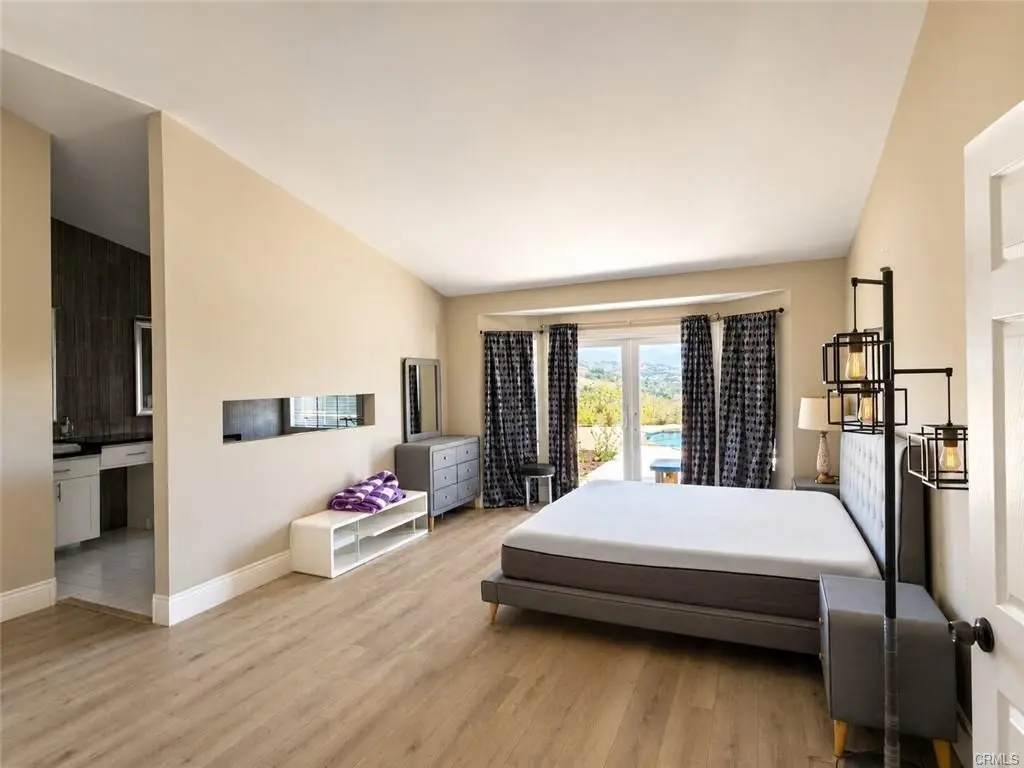 3 bedrooms house for sale in Walnut, Los Angeles | US$ 2 780 000 | 77 ping slide 9
