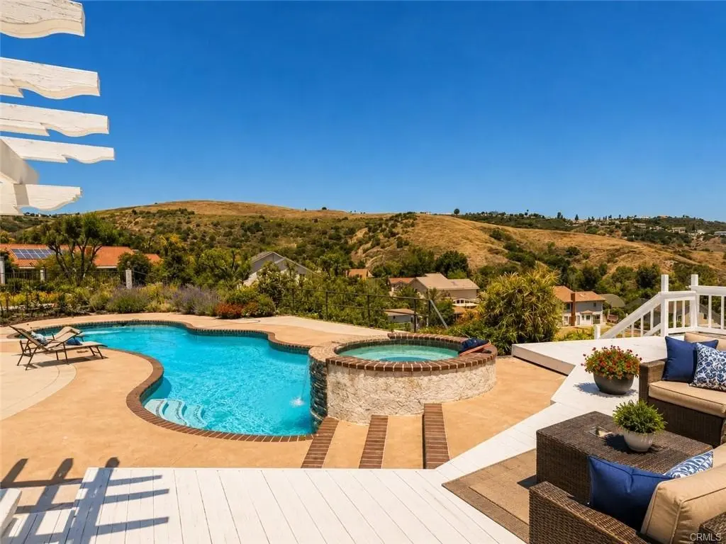 3 bedrooms house for sale in Walnut, Los Angeles | US$ 2 780 000 | 77 ping slide 3