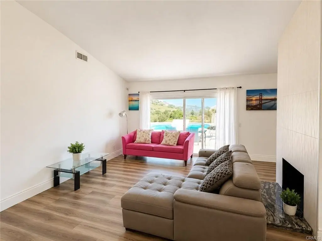 3 bedrooms house for sale in Walnut, Los Angeles | US$ 2 780 000 | 77 ping slide 5