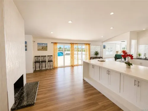 3 bedrooms house for sale in Walnut, Los Angeles | US$ 2 780 000 | 77 ping slide 7