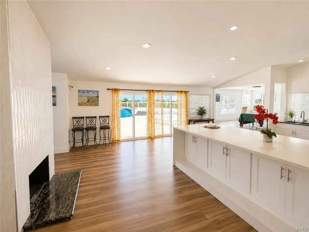 3 bedrooms house for sale in Walnut, Los Angeles | US$ 2 780 000 | 77 ping slide 7