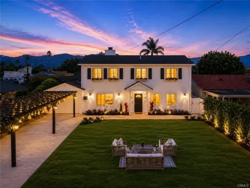 House for sale US$ 1 368 000 - 6th Avenue - 3 bedrooms
